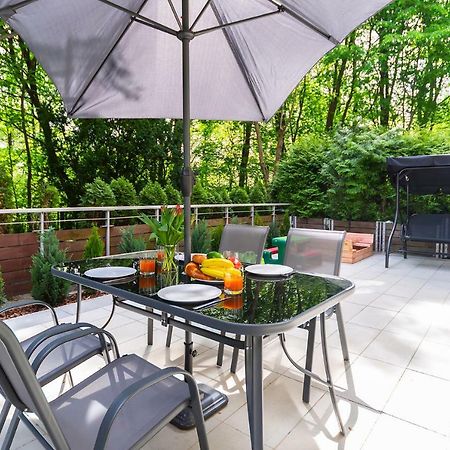 Beachfront Apartment Haga With Free Parking By Noclegi Renters Sopot Extérieur photo